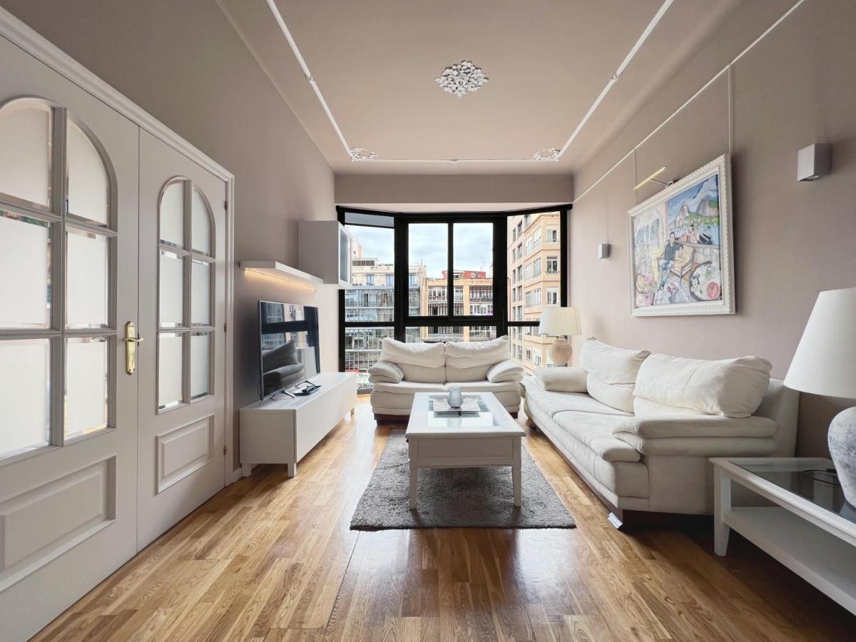 Stay U-Nique Apartments Urquinaona Barcelona Luaran gambar